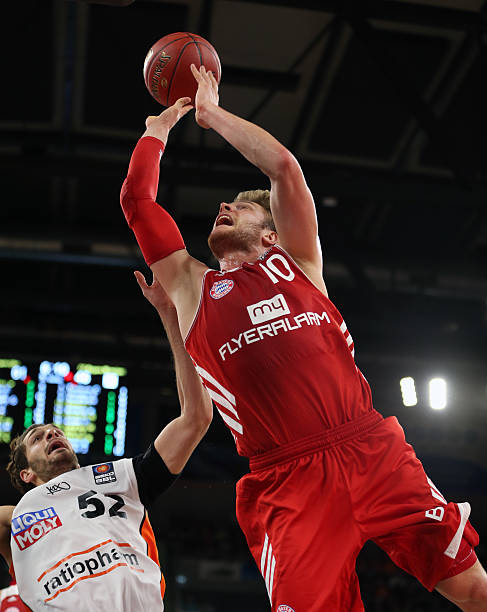 还让解说直 还让解说直