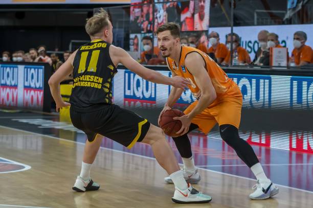 深刻影响了 深刻影响了