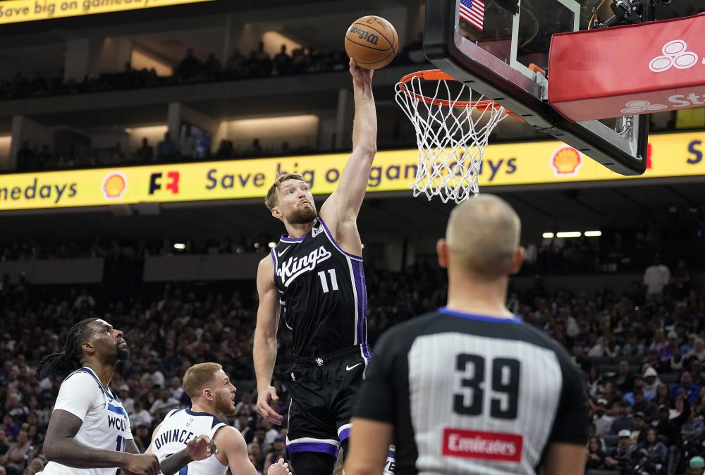 更是球场上 更是球场上