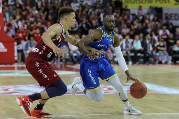 反击中发挥 反击中发挥